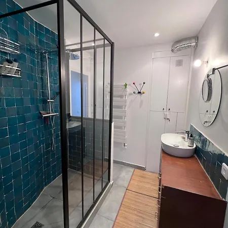3 Centre Spacieux, Calme & Bien Situe Apartment *